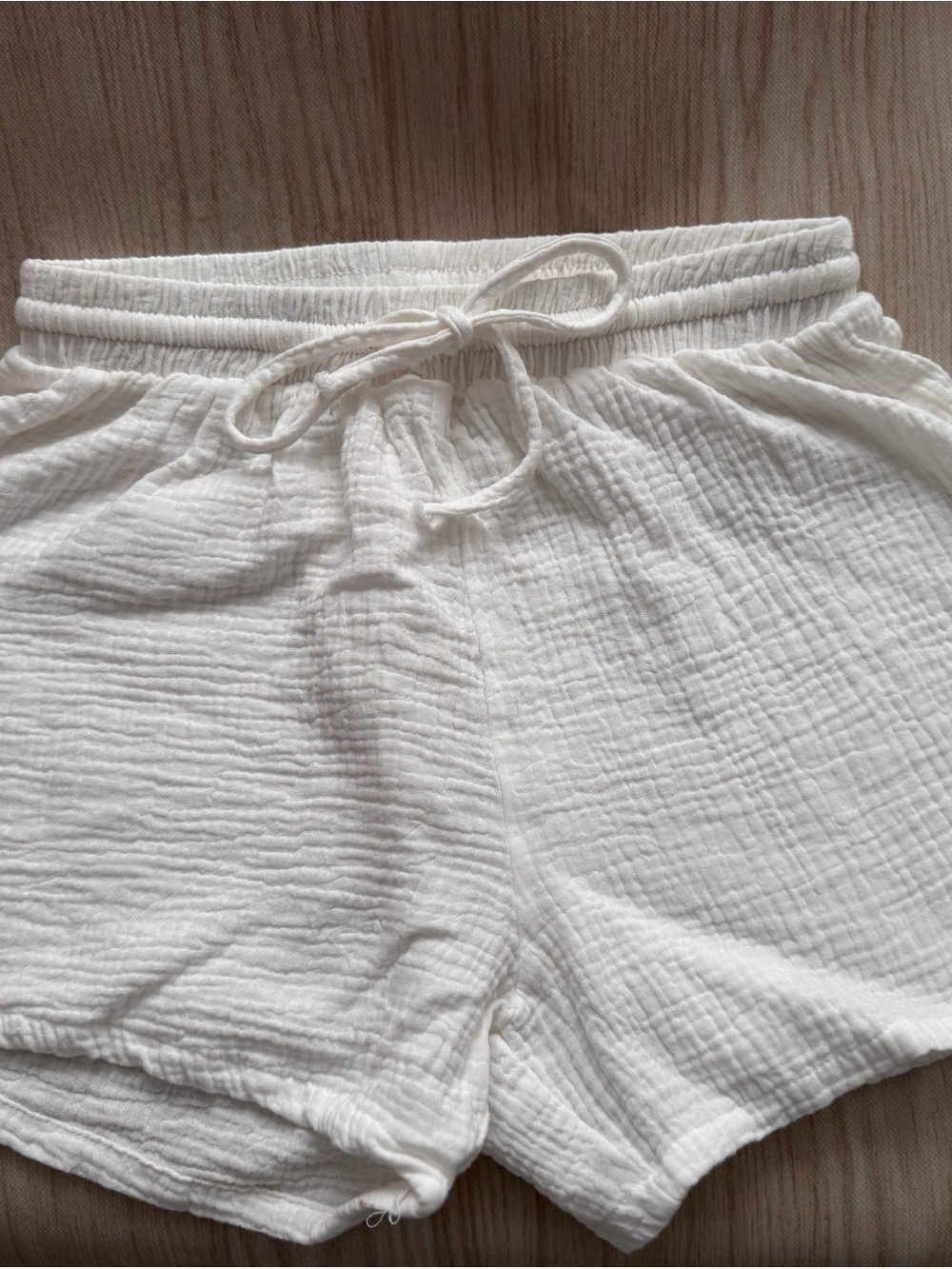 Lightweight White Women’s Drawstring Shorts